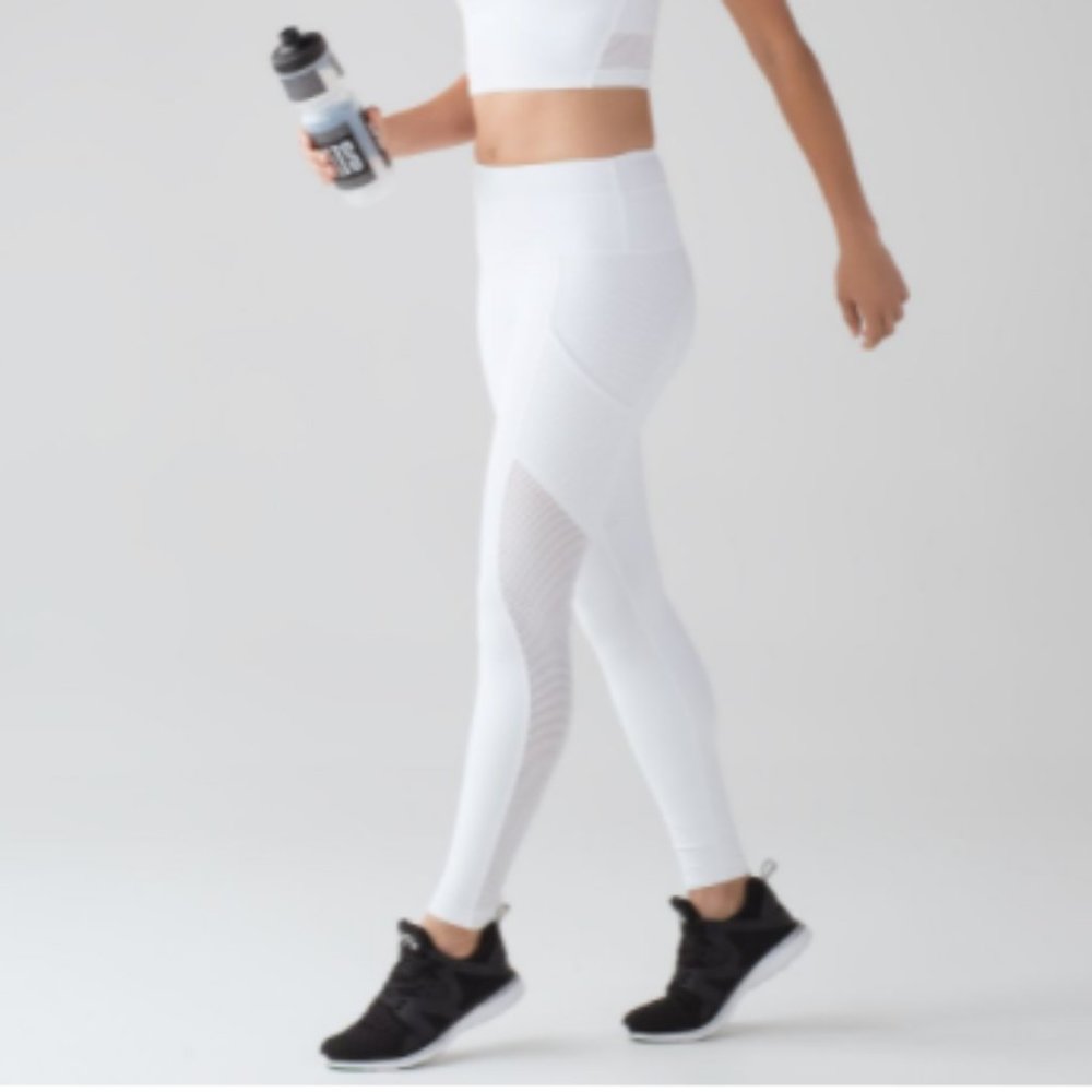 Lululemon Keep Score Tight (28") White